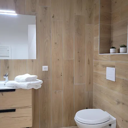 Exceptionnel Sur 53m2 Hyper Centre, Rue Pietonne, Terrasse, Calme