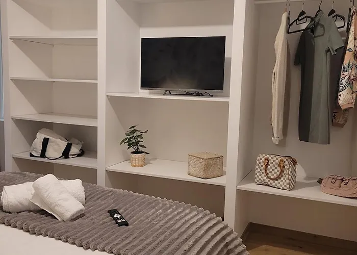 Apartment Exceptionnel Sur 53m2 Hyper Centre, Rue Pietonne, Terrasse, Calme